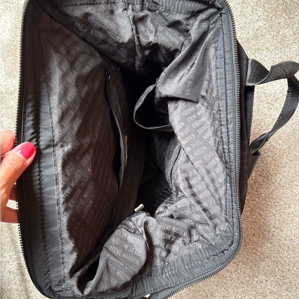 Steve madden backpack - Picture 4 of 4